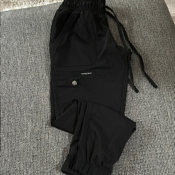 Healing Hands Black Scrub Set - Picture 6 of 10